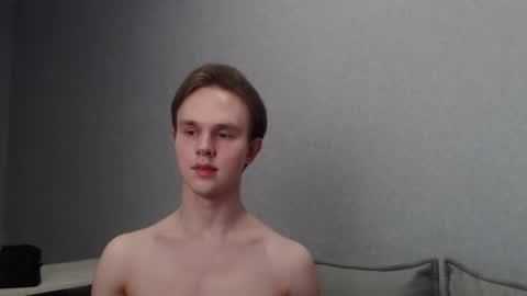 Angel online show from 03-04-25, 03:48