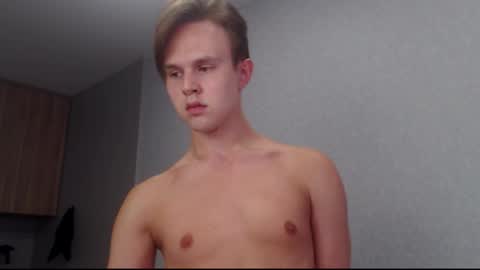 Angel online show from 09-19-25, 06:37