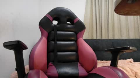 ivanna online show from 05-18-26, 02:07
