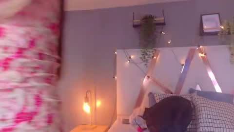 Snapshot of angelsavage__ chatting on 07-10-26, 11:57 Angel 3 online show from 07-10-26, 11:57