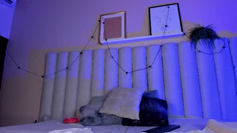 Snapshot of angelsavage__ chatting on 07-28-26, 02:13 Angel 3 online show from 07-28-26, 02:13