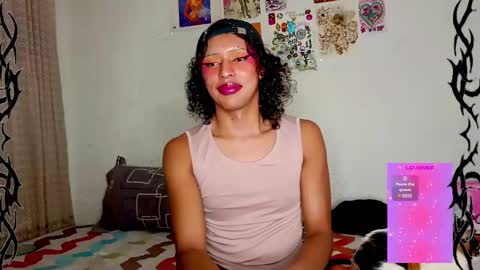 Snapshot of angelsdustxxx chatting on 01-17-25, 05:53 online show from 01-17-25, 05:53