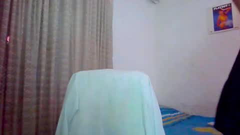 Snapshot of angelsdustxxx chatting on 09-28-25, 01:55 online show from 09-28-25, 01:55