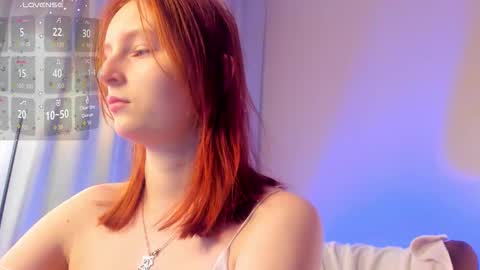 Snapshot of angelwise chatting on 12-17-25, 03:01 angelwise online show from 12-17-25, 03:01