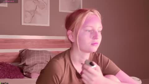 Snapshot of angelwise chatting on 07-14-26, 03:11 angelwise online show from 07-14-26, 03:11