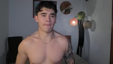 Snapshot of angelx_fox chatting on 01-01-25, 05:44 Angel Fox online show from 01-01-25, 05:44