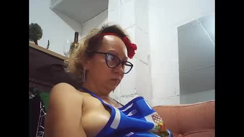 Snapshot of angelycute476334 chatting on 01-06-25, 10:05 angelycute476334 online show from 01-06-25, 10:05