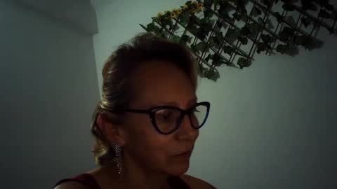 Snapshot of angelycute476334 chatting on 01-19-25, 12:06 angelycute476334 online show from 01-19-25, 12:06