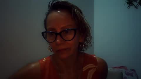 Snapshot of angelycute476334 chatting on 01-30-25, 12:18 angelycute476334 online show from 01-30-25, 12:18