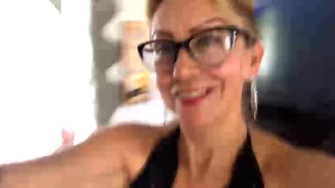 Snapshot of angelycute476334 chatting on 09-24-25, 07:17 angelycute476334 online show from 09-24-25, 07:17