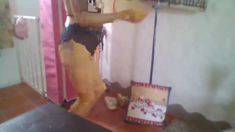 Snapshot of angelycute476334 chatting on 11-21-25, 06:28 angelycute476334 online show from 11-21-25, 06:28