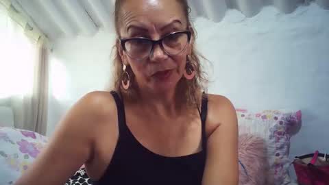 Snapshot of angelycute476334 chatting on 11-28-25, 07:16 angelycute476334 online show from 11-28-25, 07:16