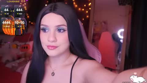 Angel online show from 11-10-25, 01:48