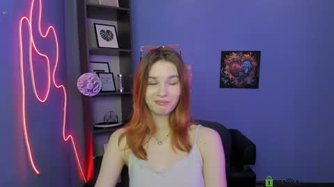 Snapshot of angie_foxy chatting on 05-15-26, 03:08 Angle online show from 05-15-26, 03:08