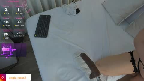 angiee roses online show from 05-16-26, 12:40
