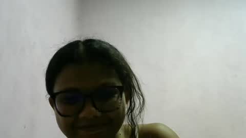 Snapshot of anielah chatting on 11-10-25, 12:59 anielah online show from 11-10-25, 12:59