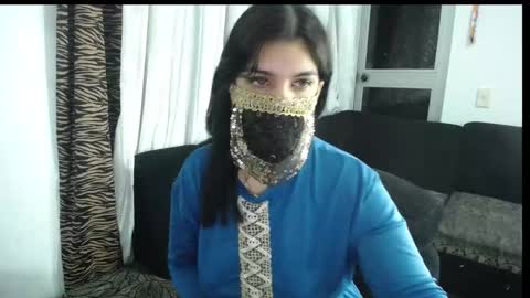 Snapshot of aniisaalii chatting on 12-04-25, 05:50 Anissa online show from 12-04-25, 05:50