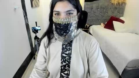 Anissa online show from 03-05-26, 03:41