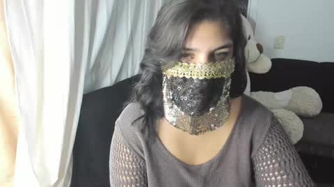 Anissa online show from 04-11-26, 04:28