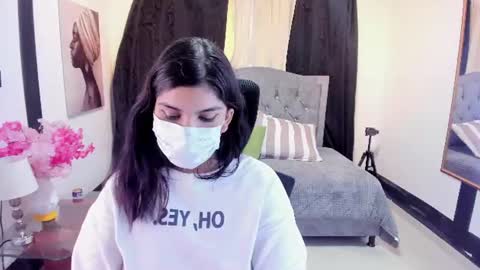Snapshot of aniisaalii chatting on 06-10-26, 04:06 Anissa online show from 06-10-26, 04:06