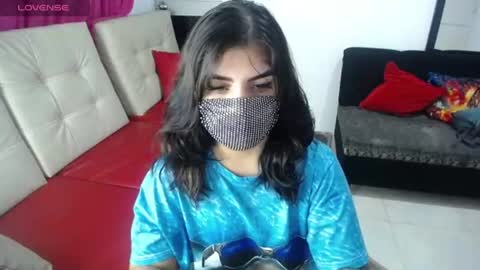 Snapshot of aniisaalii chatting on 06-14-26, 04:58 Anissa online show from 06-14-26, 04:58