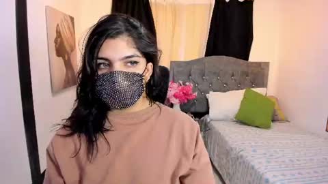 Snapshot of aniisaalii chatting on 07-06-26, 04:09 Anissa online show from 07-06-26, 04:09