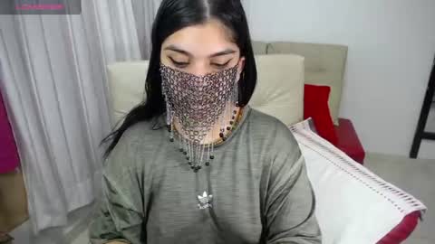 Snapshot of aniisaalii chatting on 07-30-26, 04:22 Anissa online show from 07-30-26, 04:22