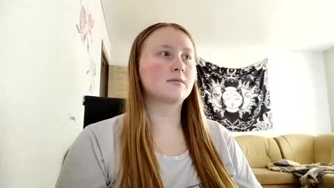 Anika online show from 06-09-26, 10:27