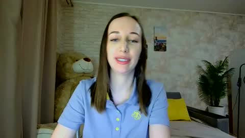 Snapshot of anikabloom chatting on 12-22-25, 11:13 anikabloom online show from 12-22-25, 11:13