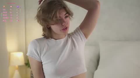 AnishaVivo online show from 12-04-25, 12:47