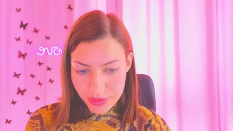 Snapshot of aniskyy chatting on 10-14-25, 10:38 Anni online show from 10-14-25, 10:38