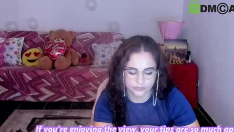 Snapshot of anissyax chatting on 05-22-26, 02:51 AnissyaX online show from 05-22-26, 02:51