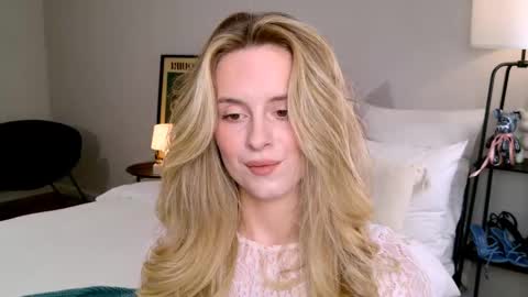 Anita online show from 11-09-25, 01:31