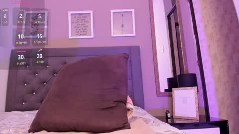 Snapshot of anitafox_ chatting on 12-03-25, 08:29 Anitafoxx online show from 12-03-25, 08:29