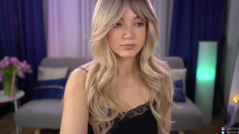 Im Anita thumb up me please its important online show from 02-20-26, 09:26