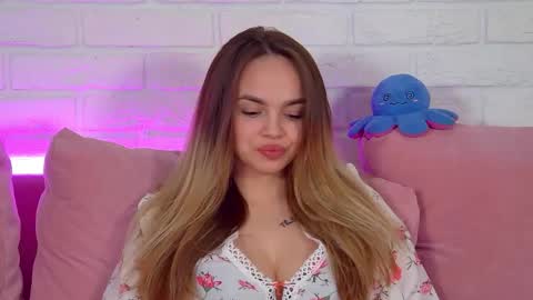 Snapshot of anitaventure chatting on 05-27-26, 04:20 AnitaVenture online show from 05-27-26, 04:20