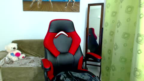 Anita Zarova online show from 12-29-24, 05:33