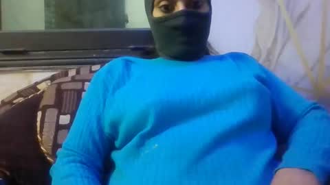 anjali_dogra786 online show from 11-28-25, 11:02