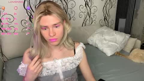 anjalin_sososok online show from 04-21-26, 02:48