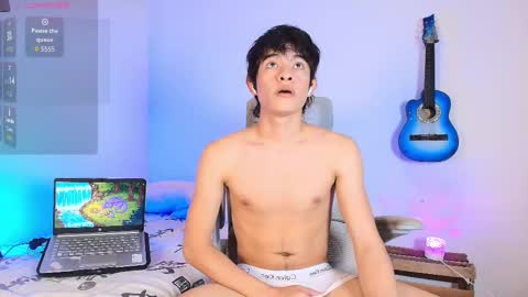 Snapshot of anky_xx chatting on 10-06-25, 12:08 Anky online show from 10-06-25, 12:08