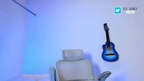 Snapshot of anky_xx chatting on 11-21-25, 01:37 Anky online show from 11-21-25, 01:37