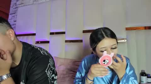 Snapshot of anlleloandangela chatting on 05-12-26, 05:21 ANGEL AND TEFY online show from 05-12-26, 05:21