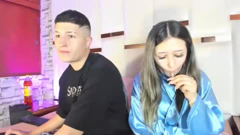 Snapshot of anlleloandangela chatting on 05-23-26, 05:39 ANGEL AND TEFY online show from 05-23-26, 05:39