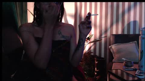 Snapshot of anmaadler chatting on 01-28-25, 02:21 Anma Adler online show from 01-28-25, 02:21