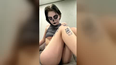 Snapshot of anmixhot chatting on 03-19-26, 12:47 AnmiXHot online show from 03-19-26, 12:47