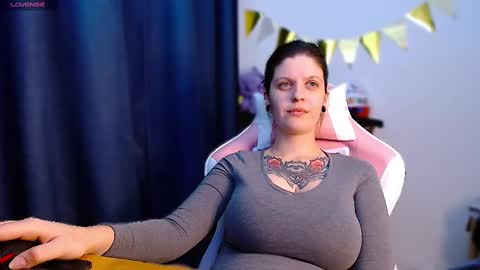 Snapshot of ann_mikele chatting on 03-03-25, 02:15 Ann online show from 03-03-25, 02:15