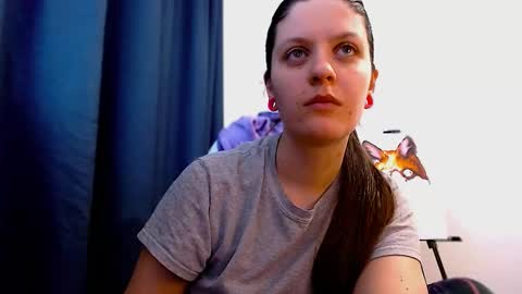 Snapshot of ann_mikele chatting on 01-10-26, 02:30 Ann online show from 01-10-26, 02:30