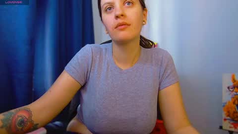 Snapshot of ann_mikele chatting on 05-18-26, 02:01 Ann online show from 05-18-26, 02:01