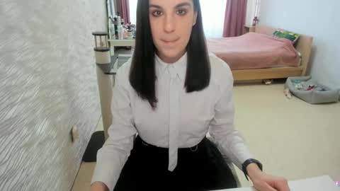 Anna online show from 03-04-25, 10:13