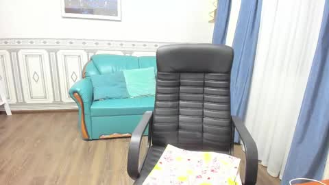 Snapshot of anna_ditrih chatting on 03-12-25, 03:51 Anna Ditrih online show from 03-12-25, 03:51